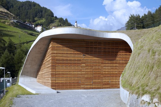 Hydroelectric Power Station Punibach / monovolume architecture + design