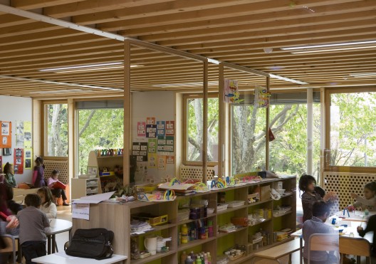 Jean Carrière Nursery School / Tectoniques Architects