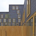 Hollande Béthune Social Housing / FRES Architectes © Philippe Ruault