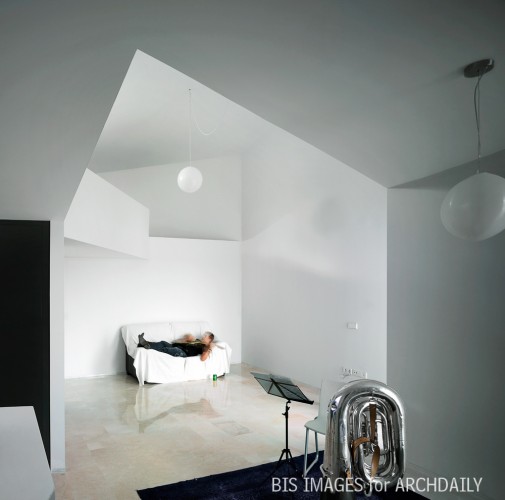 Casa Lude / Grupo Aranea