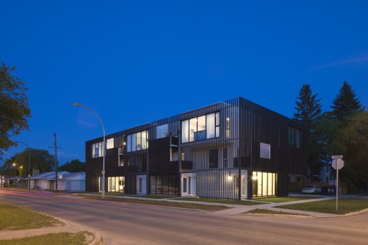 Bloc_10 / 5468796 Architecture