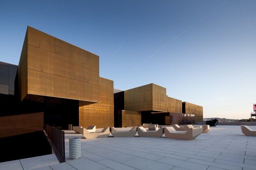 International Centre for the Arts Jose de Guimarães / Pitagoras Arquitectos
