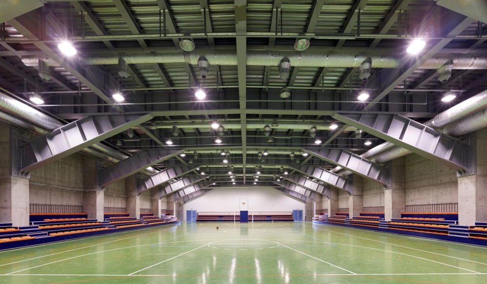 Automative Industry Exporters Union Technical and Industrial High School / Metin Kılıç + Dürrin Süer