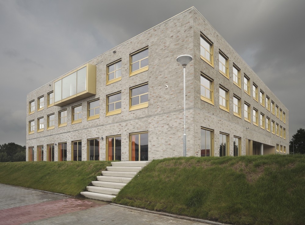 Bornego College / HVDN + Studioninedots