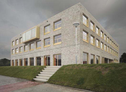 Bornego College / HVDN + Studioninedots