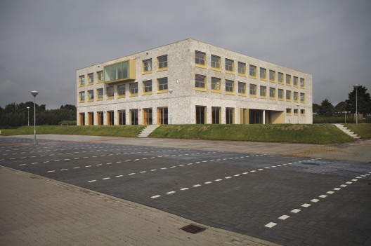 Bornego College / HVDN + Studioninedots