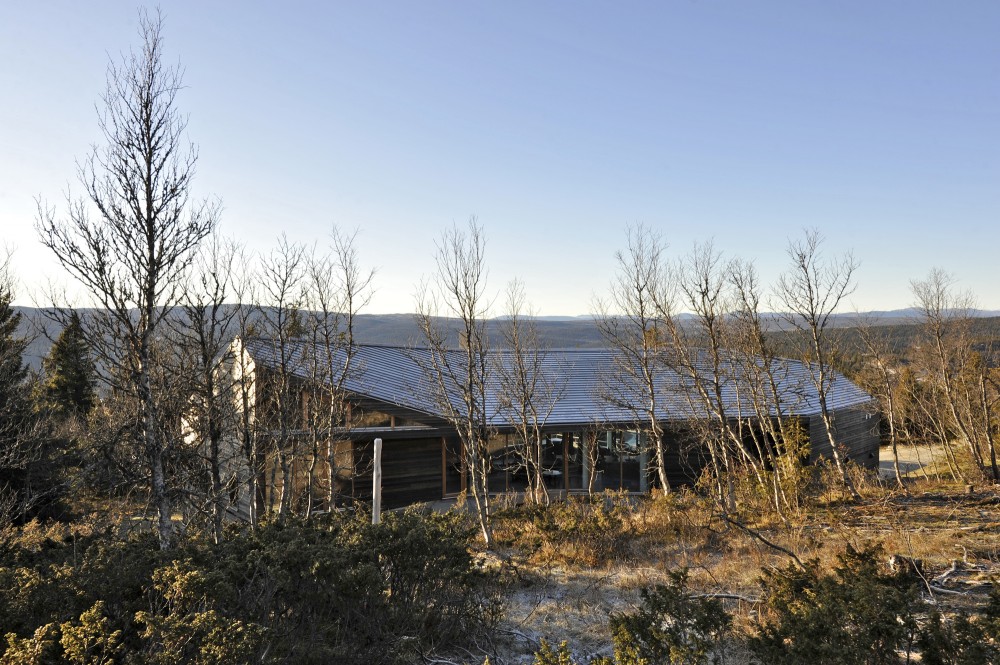 Twisted House / JVA