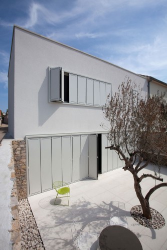 O house / Arhitektonski studio Fabijanić
