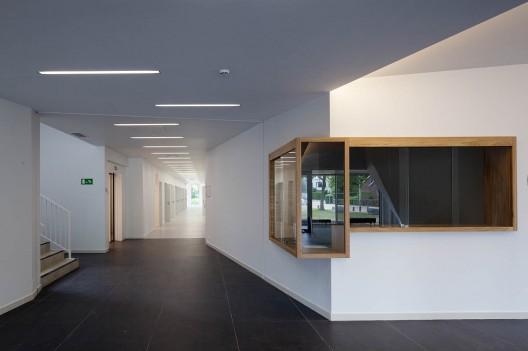 Academie MWD Dilbeek / Carlos Arroyo