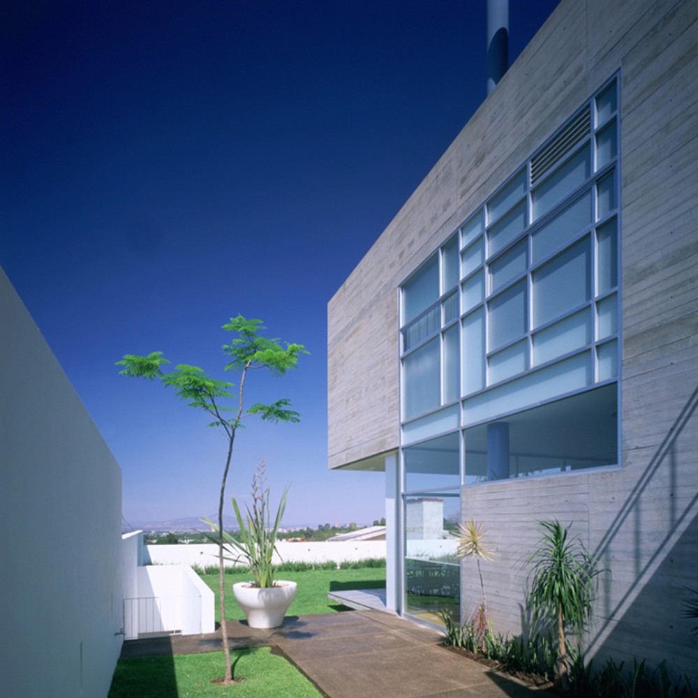 MOC House / Elías Rizo Arquitectos