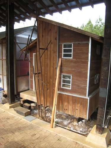 Student House / Rural Studio