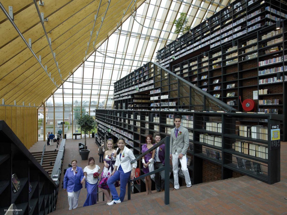 MVRDV completes Book Mountain and Library Quarter Spijkenisse