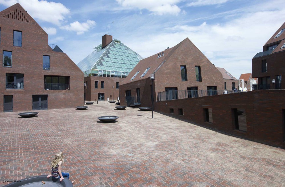 MVRDV completes Book Mountain and Library Quarter Spijkenisse