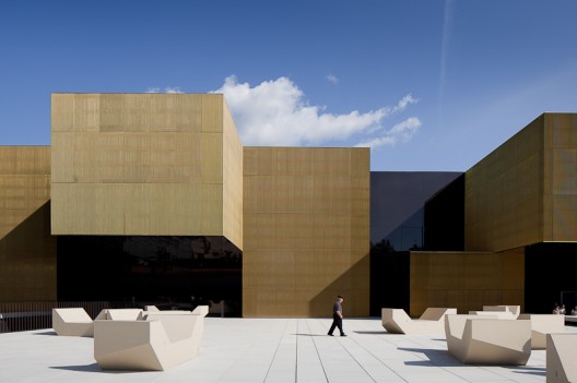 International Centre for the Arts Jose de Guimarães : Pitagoras Arquitectos