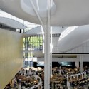 Tbilisi Public Service Hall / Massimiliano and Doriana Fuksas  (16) © Studio Fuksas