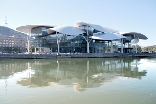 Tbilisi Public Service Hall / Massimiliano and Doriana Fuksas (3)