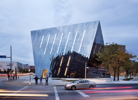 MOCA_Cleveland_Exterior view from Mayfield