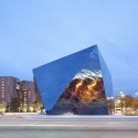 MOCA_Cleveland_Exterior_Euclid Ave © Dean Kaufman/Courtesy MOCA Cleveland