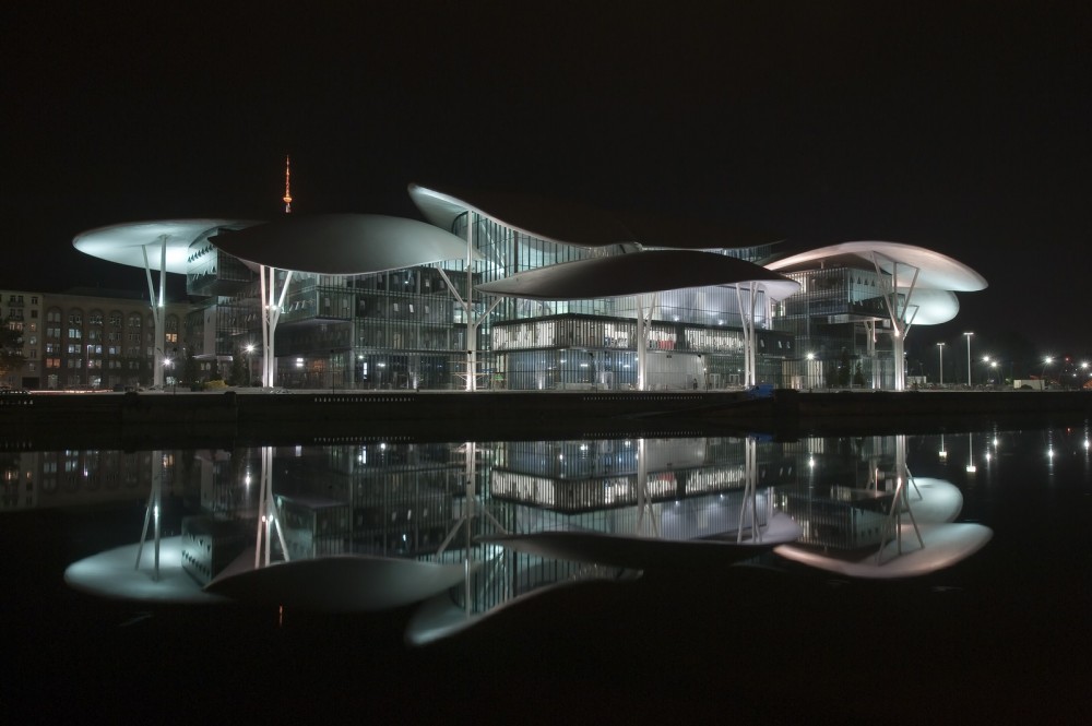 Tbilisi Public Service Hall / Massimiliano and Doriana Fuksas