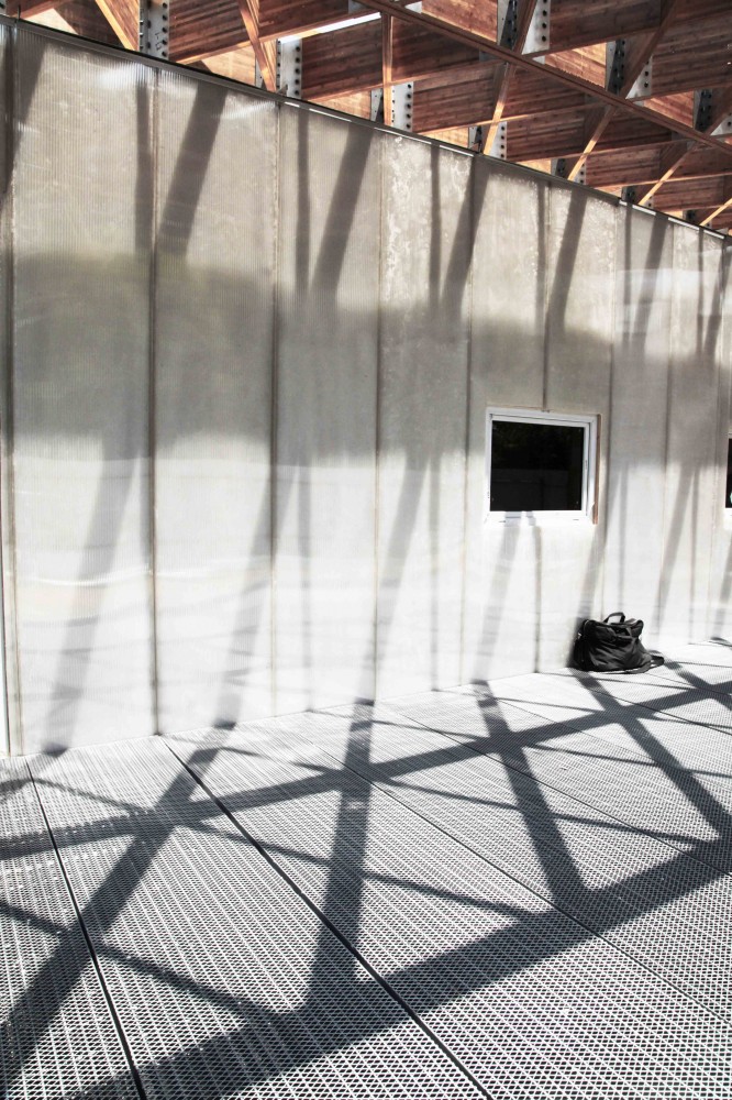 Para Eco House / Tongji University Team