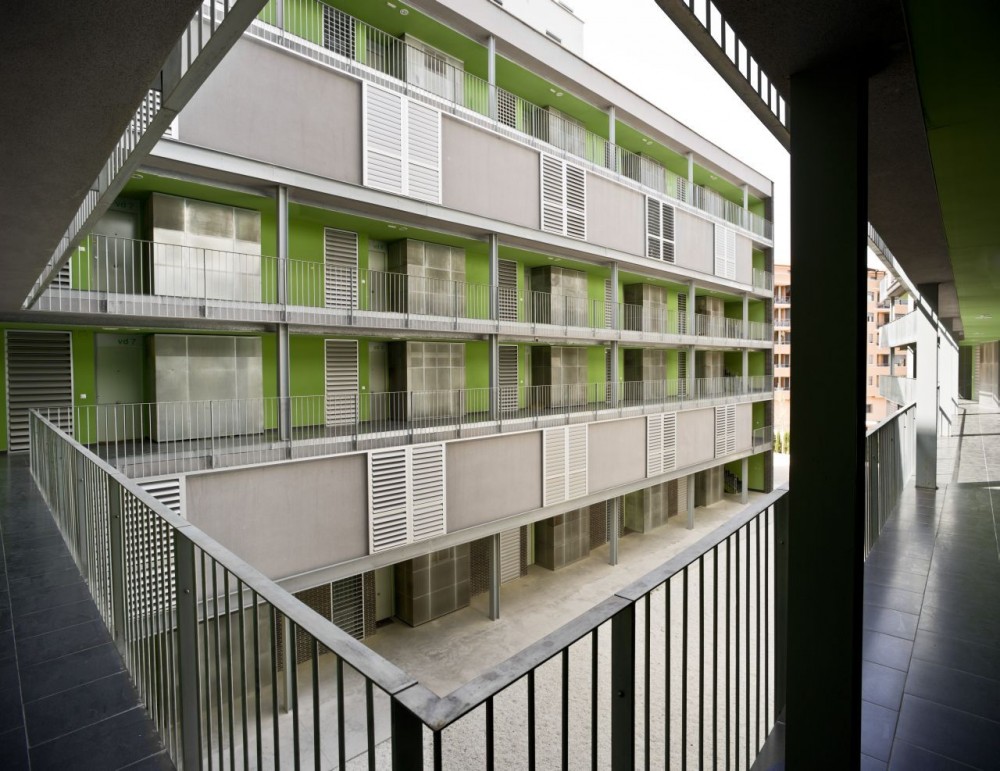 al4 _ 56 Social Housing VPO / Burgos & Garrido arquitectos