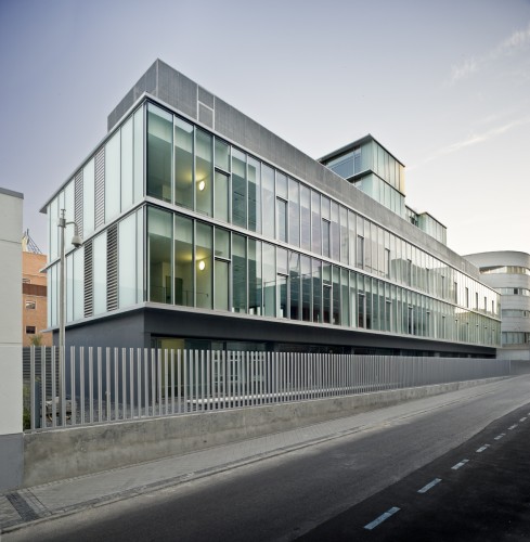 Oficinas Inmobiliaria Chamartín / Burgos & Garrido arquitectos Alzado_este_2%c2%b8angel_baltanas