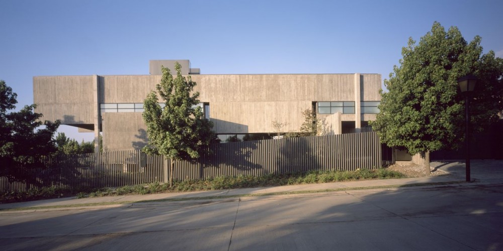 10×10 House / Nicolás del Rio + Max Núñez