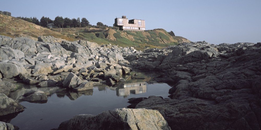 La Baronia House / Nicolás del Rio + Max Núñez