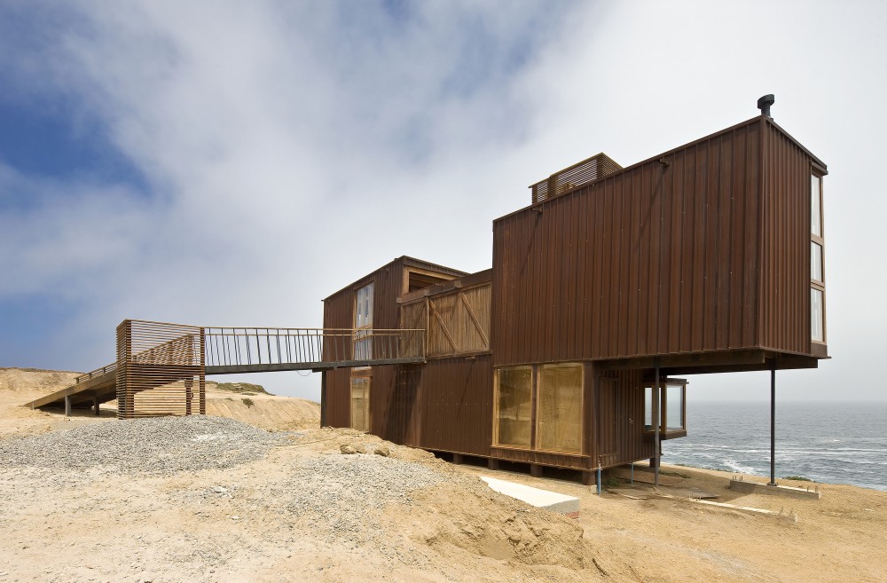 La Baronia House / Nicolás del Rio + Max Núñez