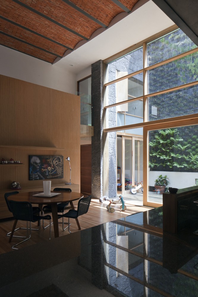 Zamora 63 / TAE Arquitectos
