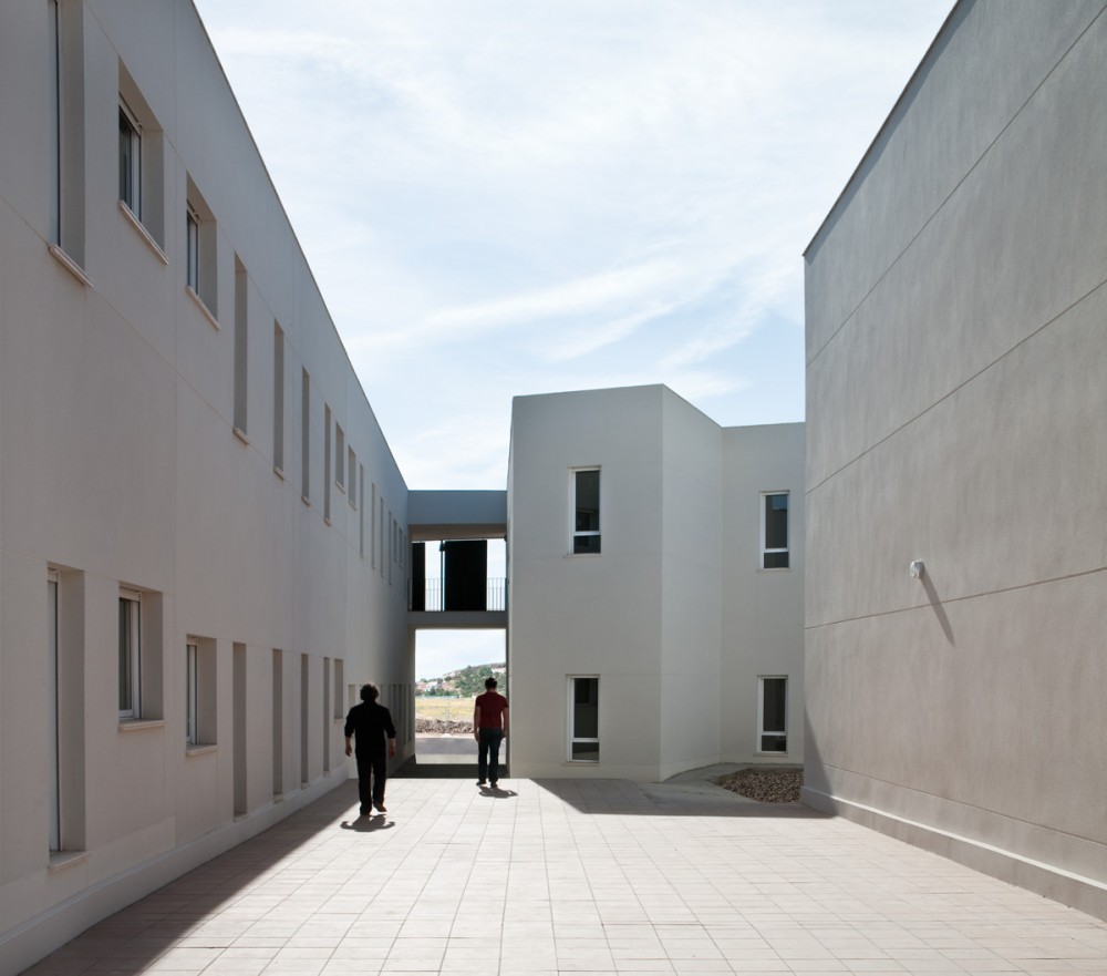 40 Homes, Maimona Saints / GAas architecture studio