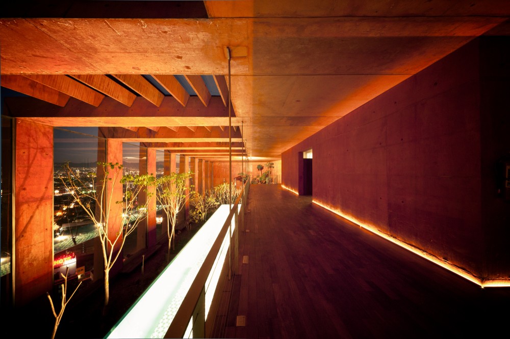 Reforma 27 / Alberto Kalach