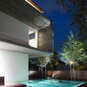 M House / Ong&Ong Architects © Derek Swalwell