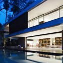 JKC1 / Ong&Ong Architects JKC1 / Ong&Ong Architects © Derek Swalwell