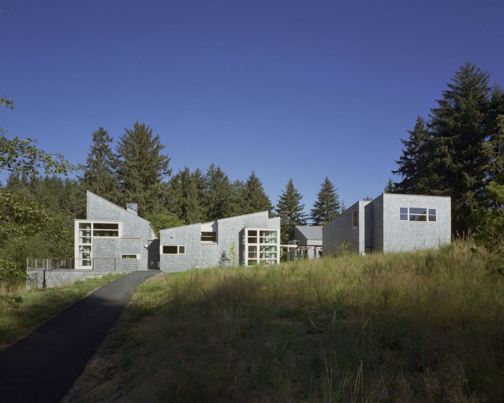 Caring Cabin / TVA Architects