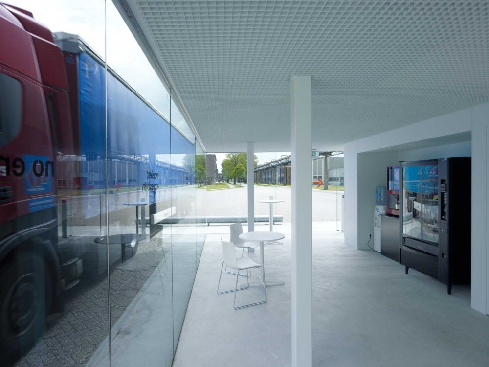Gate House / NL Architects