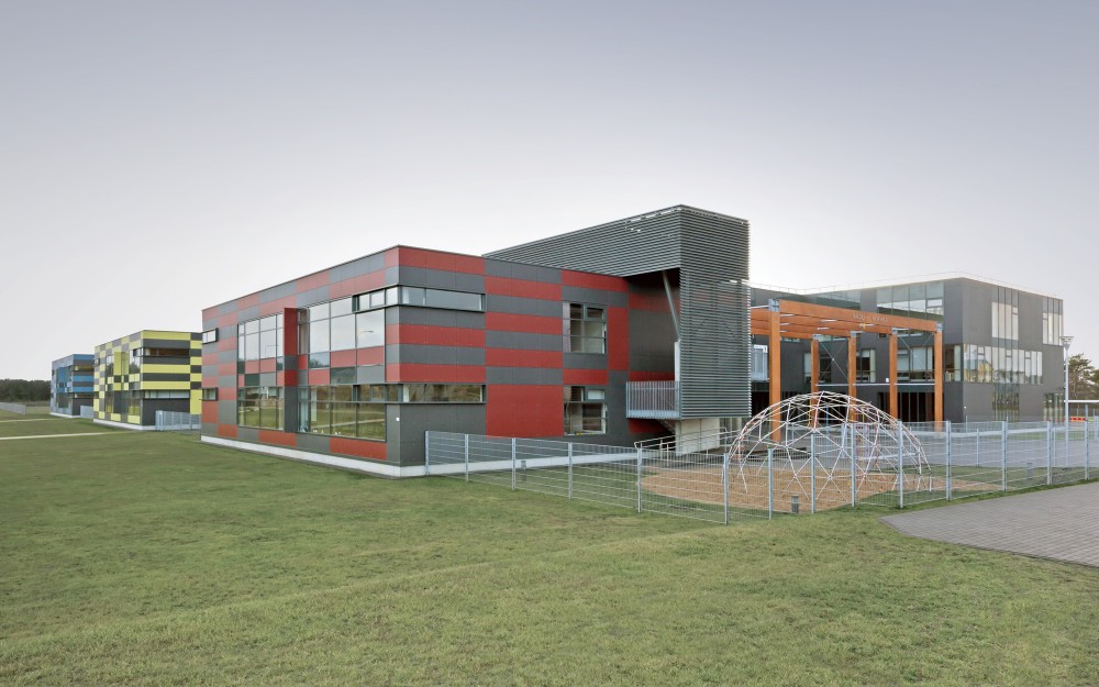 School in Balsiai / Sigitas Kuncevičius Architecture Studio