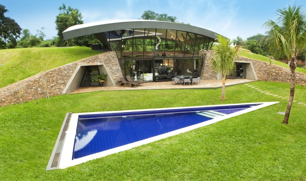 Two Houses / BAUEN
