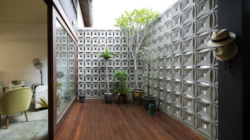 The Brick Loft / FARM