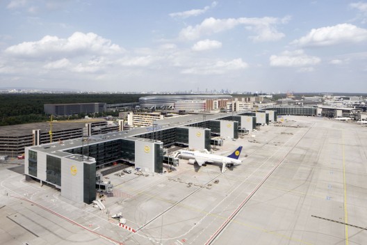 Extension of Gate A at Frankfurt Airport / gmp Architekten