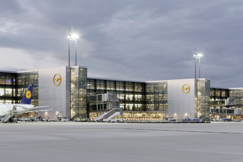 Extension of Gate A at Frankfurt Airport / gmp Architekten