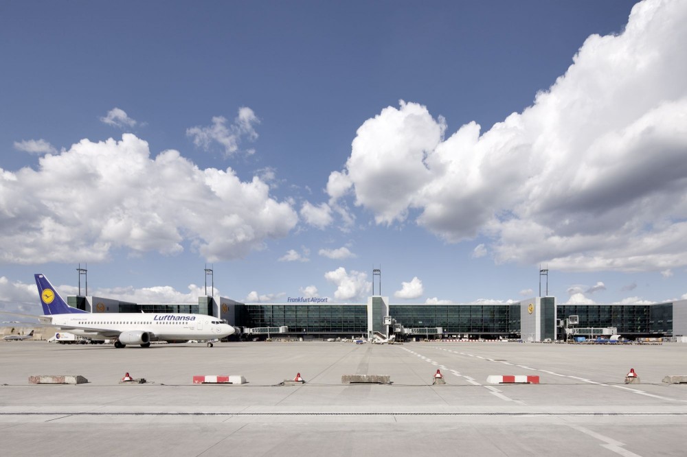 Extension of Gate A at Frankfurt Airport / gmp Architekten