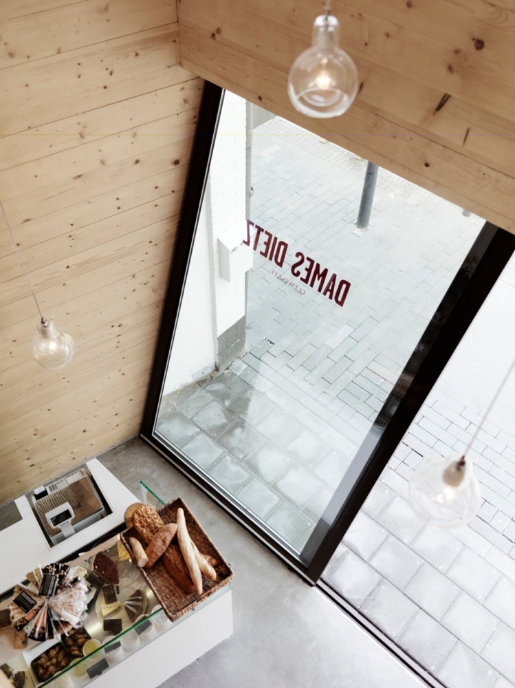 New building for Deli Shop / BaksvanWengerden Architecten