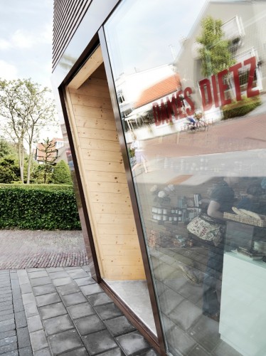 New building for Deli Shop / BaksvanWengerden Architecten
