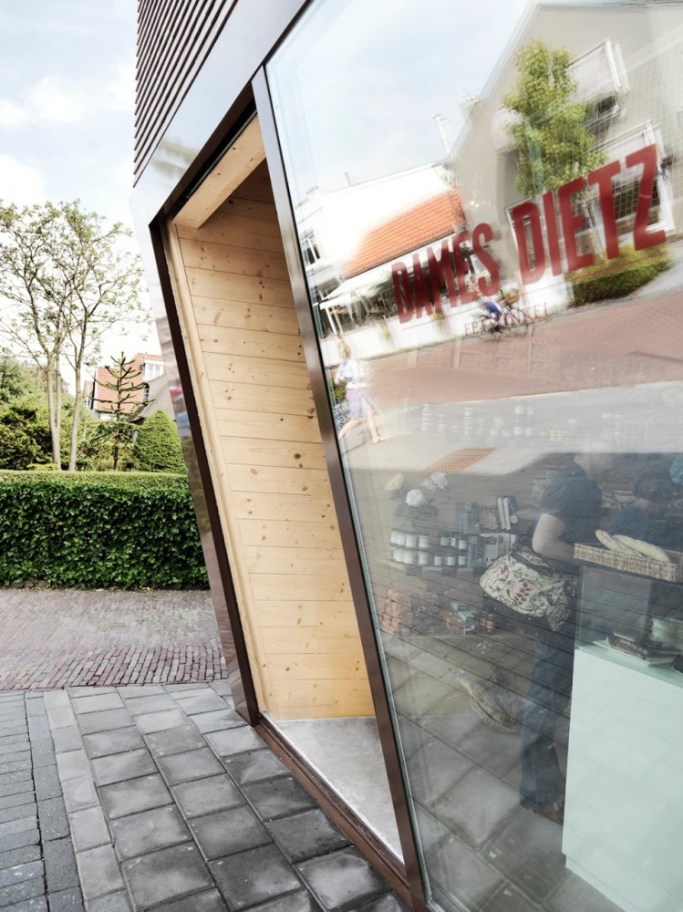 New building for Deli Shop / BaksvanWengerden Architecten