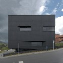 Fernando Botero Park Library / G Ateliers Architecture © Orlando Garcia