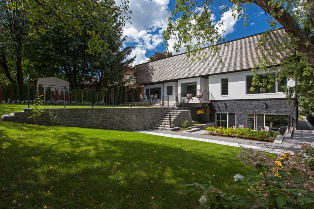 Gallery House / Reza Aliabadi