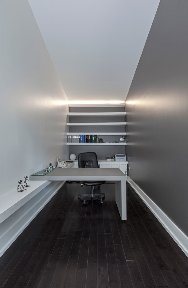 Gallery House / Reza Aliabadi