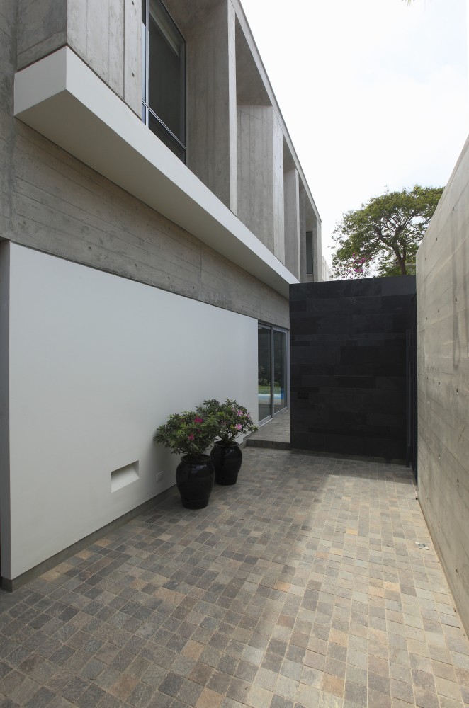 House SL / Llosa Cortegana Arquitectos