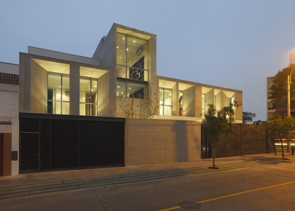 House SL / Llosa Cortegana Arquitectos